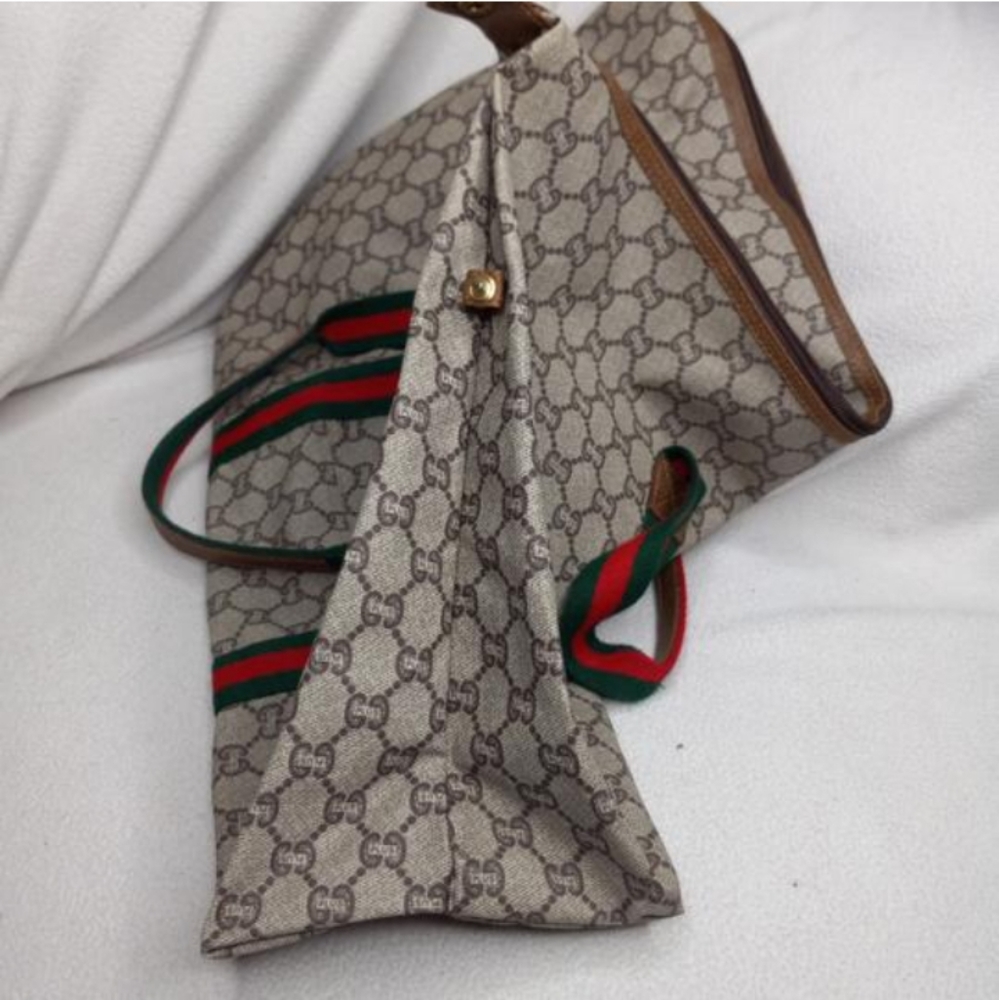 Authentic Vintage Gucci Plus GG Monogram Supreme Duffel Carry on Weekender Bag - Picture 4 of 9
